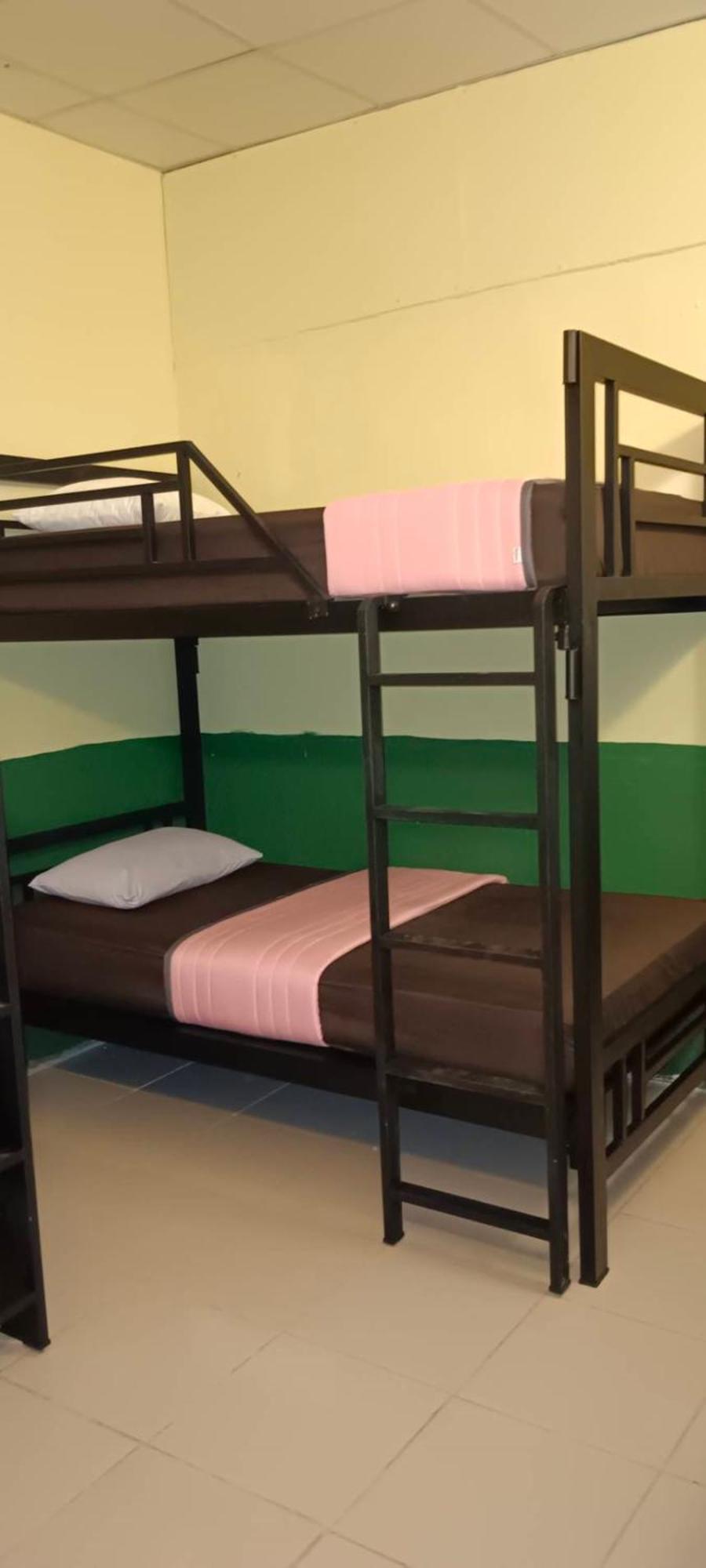 74 Guest House 哈林海滩 外观 照片